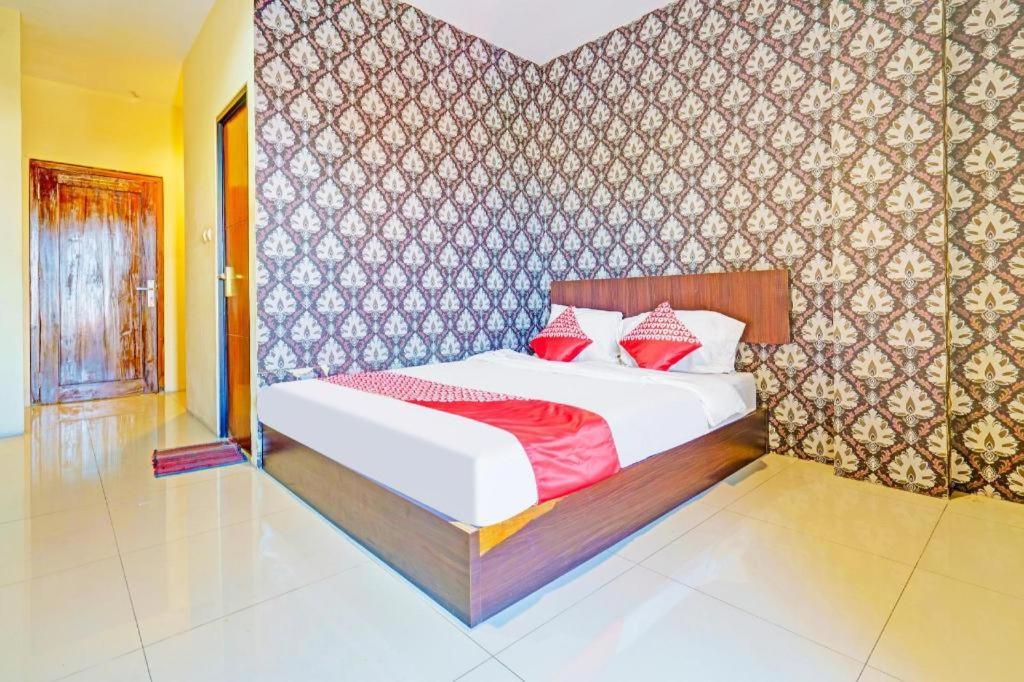 Hotel Oyo Maleo Exclusive Near Universitas Kristen Maranatha Bandung